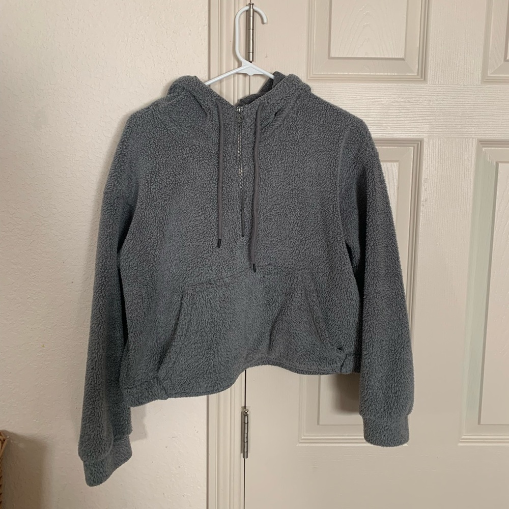 American eagle Sherpa half zip